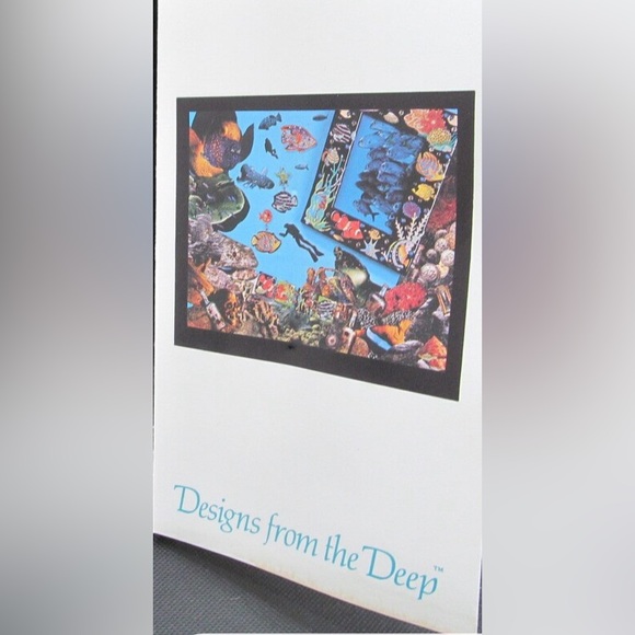 Designs From the Deep Water Lilies Vintage Designer Earrings-boutique - Picture 10 of 10